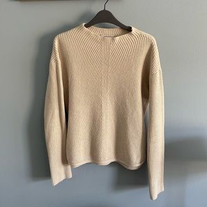 Aritzia Babaton Sweater